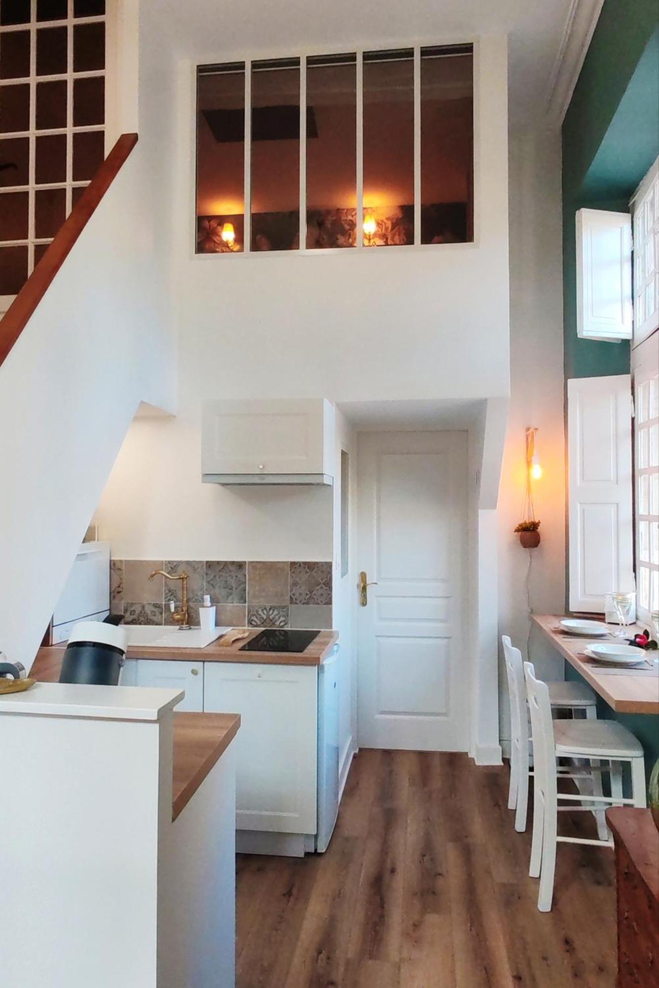 Appartement Bulle D'Antan En Coeur De Ville - Monument Classe Historique - Grand Jaccuzi Καστρ Εξωτερικό φωτογραφία