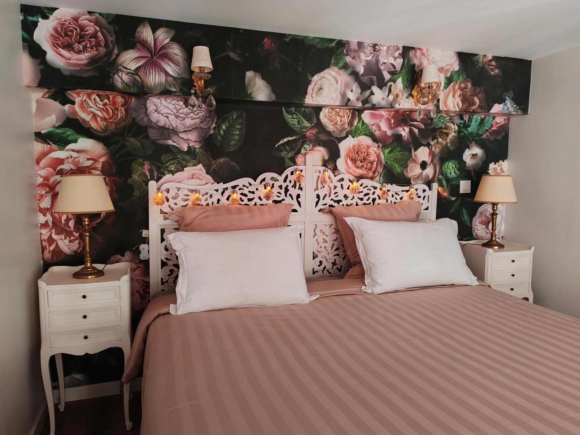 Appartement Bulle D'Antan En Coeur De Ville - Monument Classe Historique - Grand Jaccuzi Καστρ Εξωτερικό φωτογραφία
